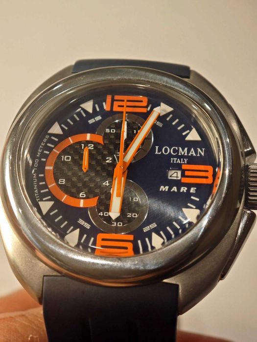 Продавам часовник Locman Mare, титан, кварц, 47 мм в отлично състояние