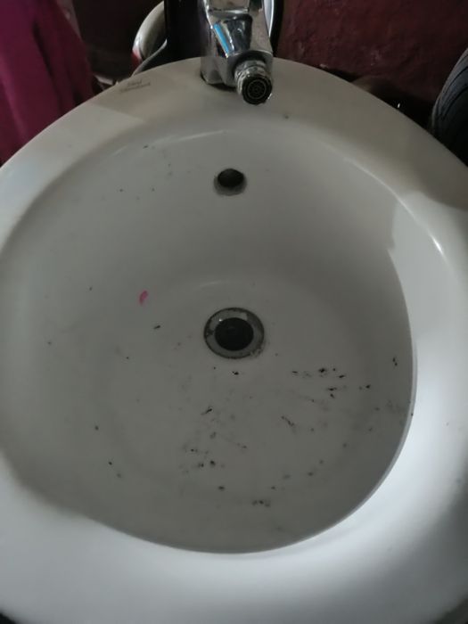 Продам биде со смесителем