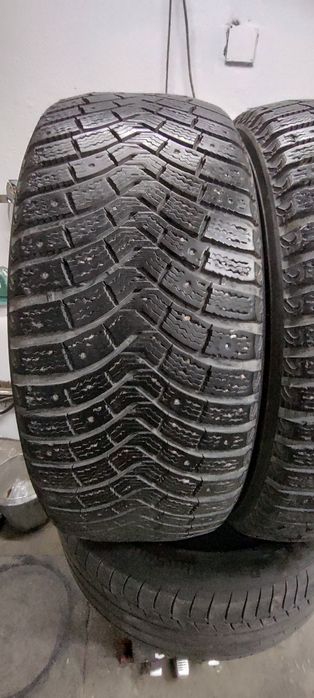 235/55R19 2 шины