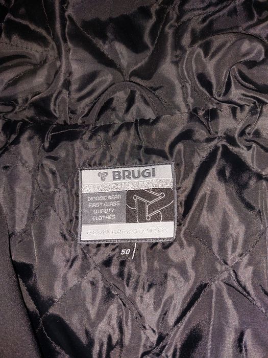 Geacă izolată Brugi cu glugă