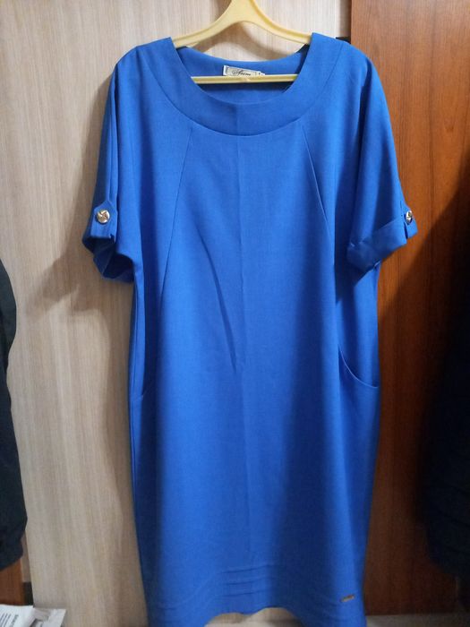 Продам женское платье