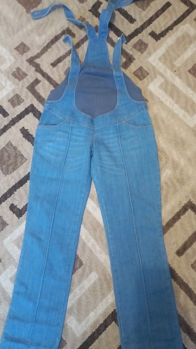 Вещи для беременных и кормящих