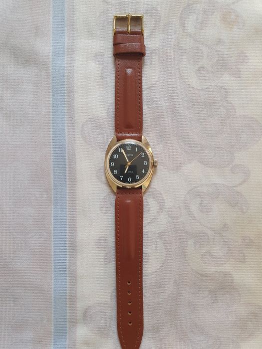 Наручный часы Вастог СССР