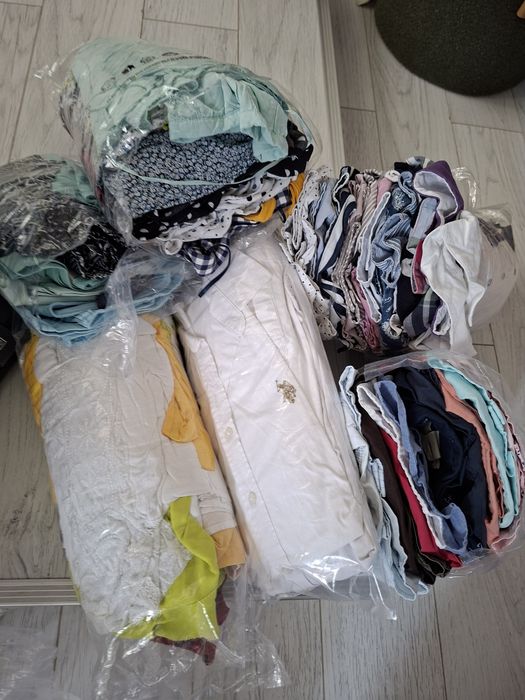 Camasi si bluze dama 6 pungi - 100 bucati