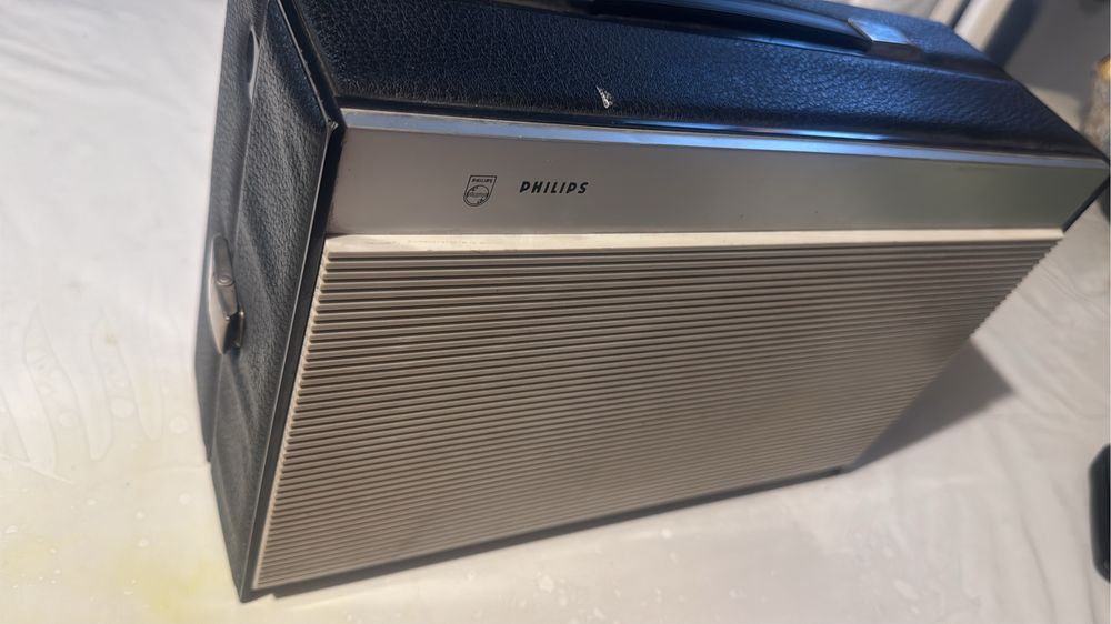Philips pick up portabil ca nou