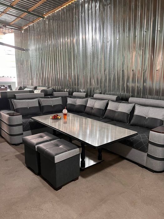 Сотилади Гостиный уголок