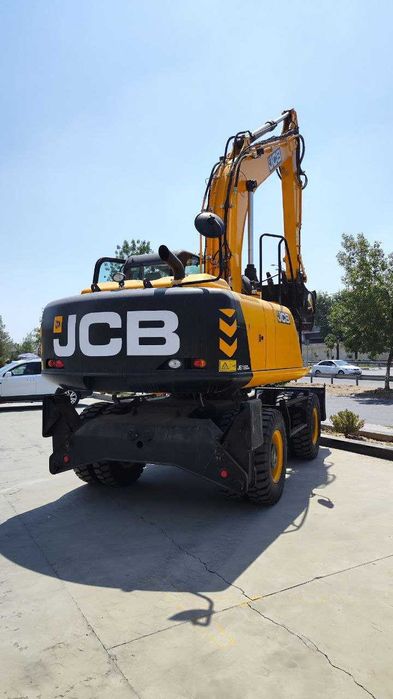 Колёсный экскаватор JCB JS160W муддатли туловга ва лизингга!