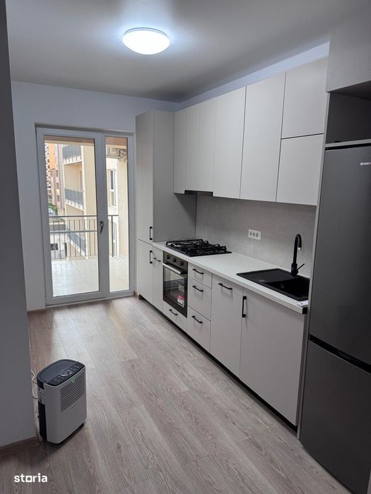 Apartament 3 camere  metrou Dimitrie Leonida