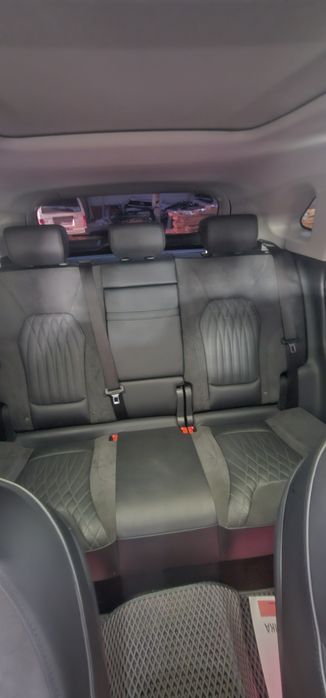 Hongqi HS5 full 2022/2023