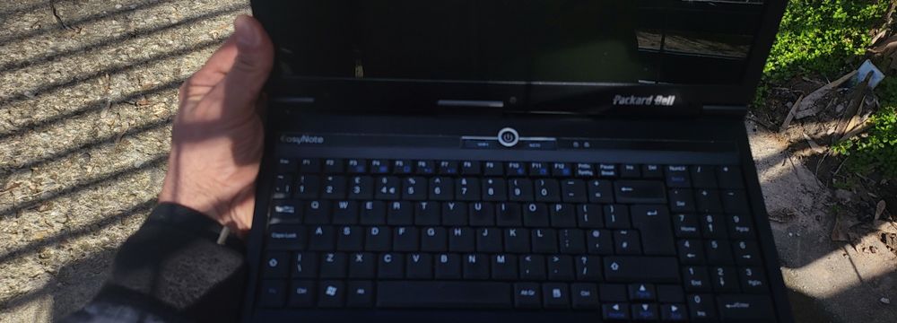 laptop hppa.pckard ball