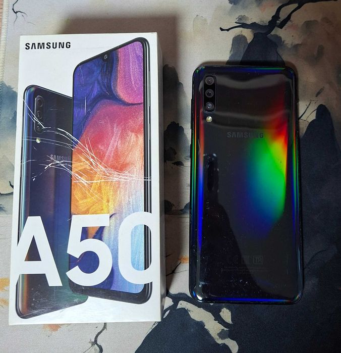 Смартфон Samsung A50, 128 GB