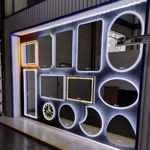 Зеркало с подсветкой. Душкабины Оргстекло