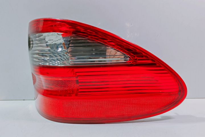 Stop tripla dreapta fara soclu A2118202864 Mercedes-Benz E-Class W211