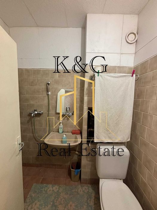 Продава се Двустаен апартамент в Разград, Орел - 64 кв.м за 1036 €/кв.м - Снимка #3