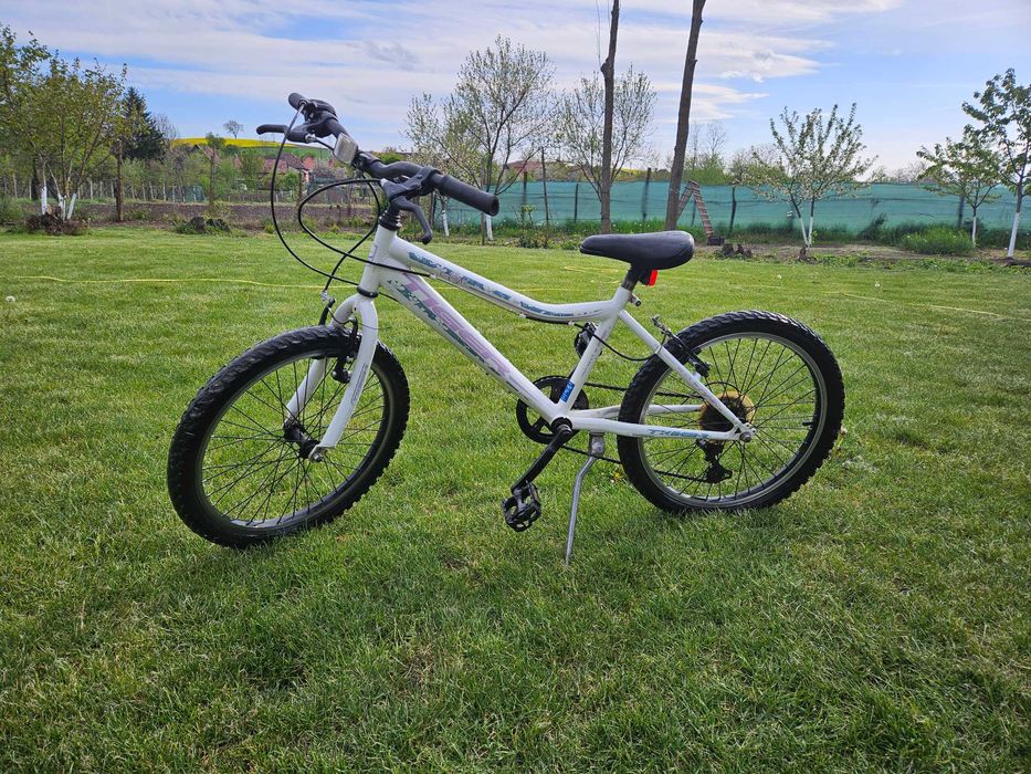 Bicicletă fete de 20 inch