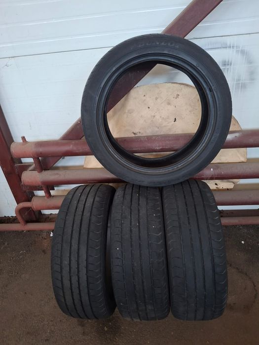 Продам шины летние комплект Дунлоп