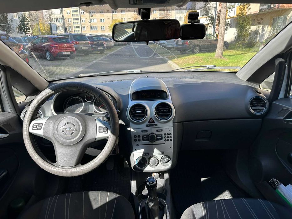 Opel Corsa D 1.3 CDTI Diesel 2009 Consum mic Ideală începători