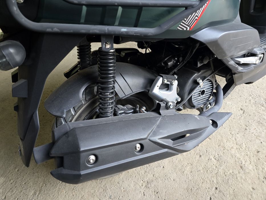 Продам скутер Танк