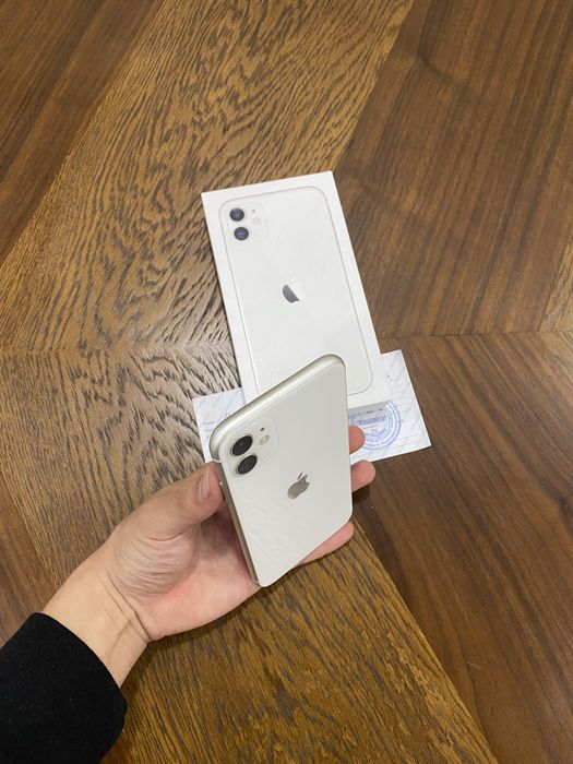 Iphone 11 white 64 gb