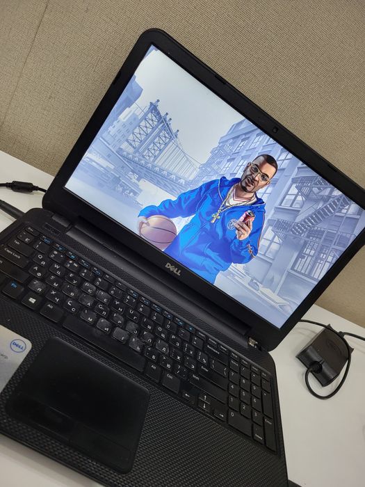 Мощный ноутбук Сore -7 3Gen