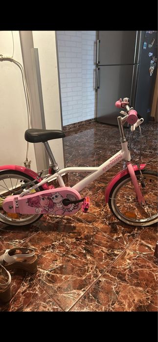 Bicicleta copii folosita foarte putin