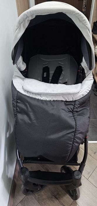 Бебешка количка Riko Ultima ultra light сива