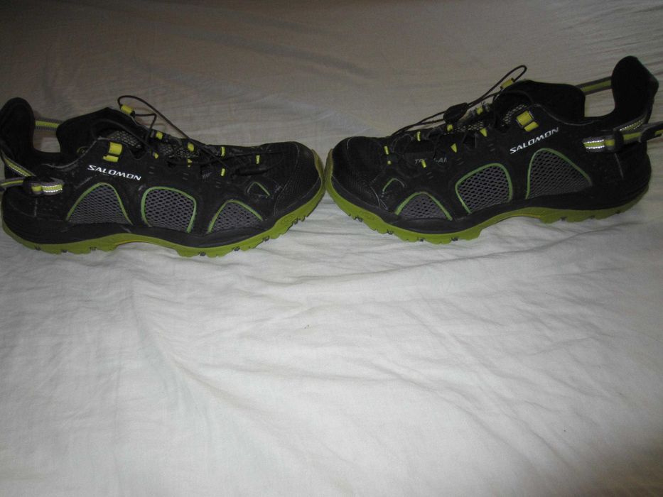 Sandale Salomon Tech Amphibian 3, marimea EUR-41,3 US-8 UK-7.5 JPN-26 stare f. buna  Atentie: LIPSA una din cheile inchidere siret