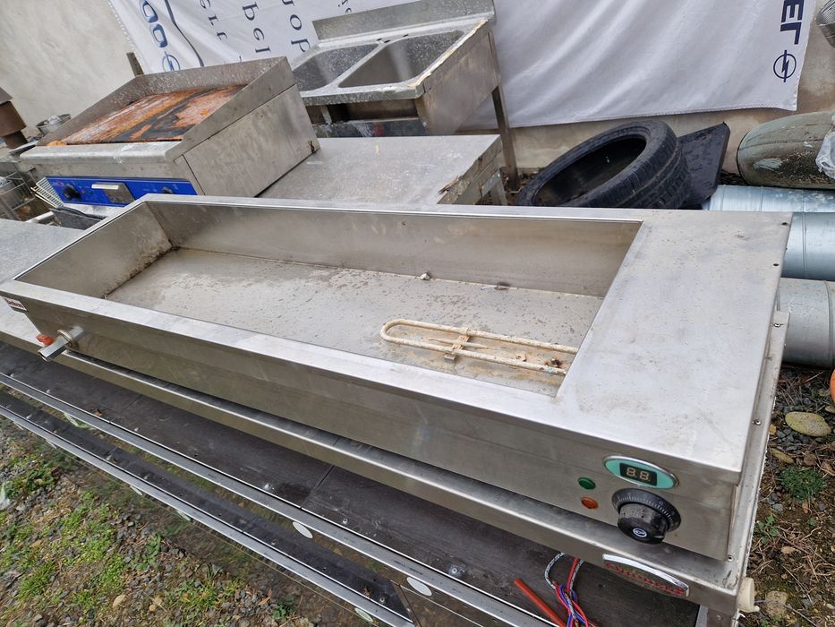 Vitrina calda sau frigorifica, dulap frigorific inox, masa rece,