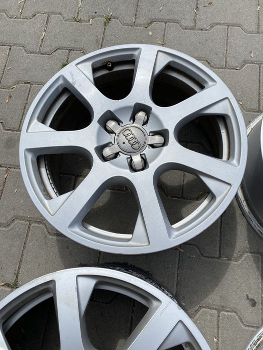 Jante origi  17 5 112 Audi A3 A4 A5 A6 A7 A8 Q3 Q5 Mercedes Wv Skoda