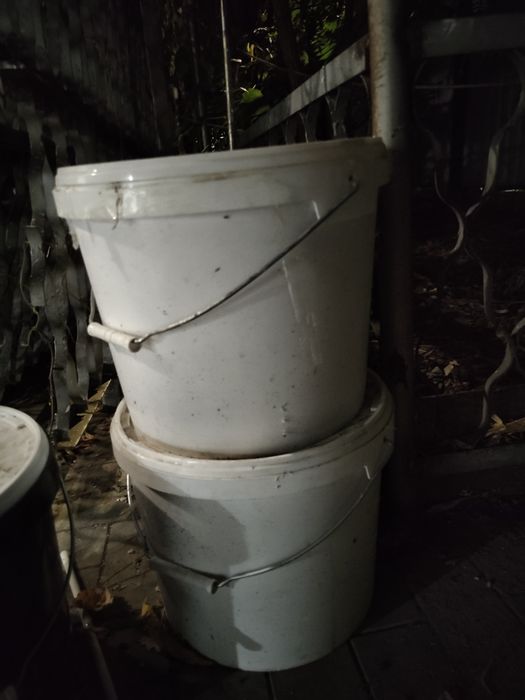 Травертин продам или обменяю на лак.