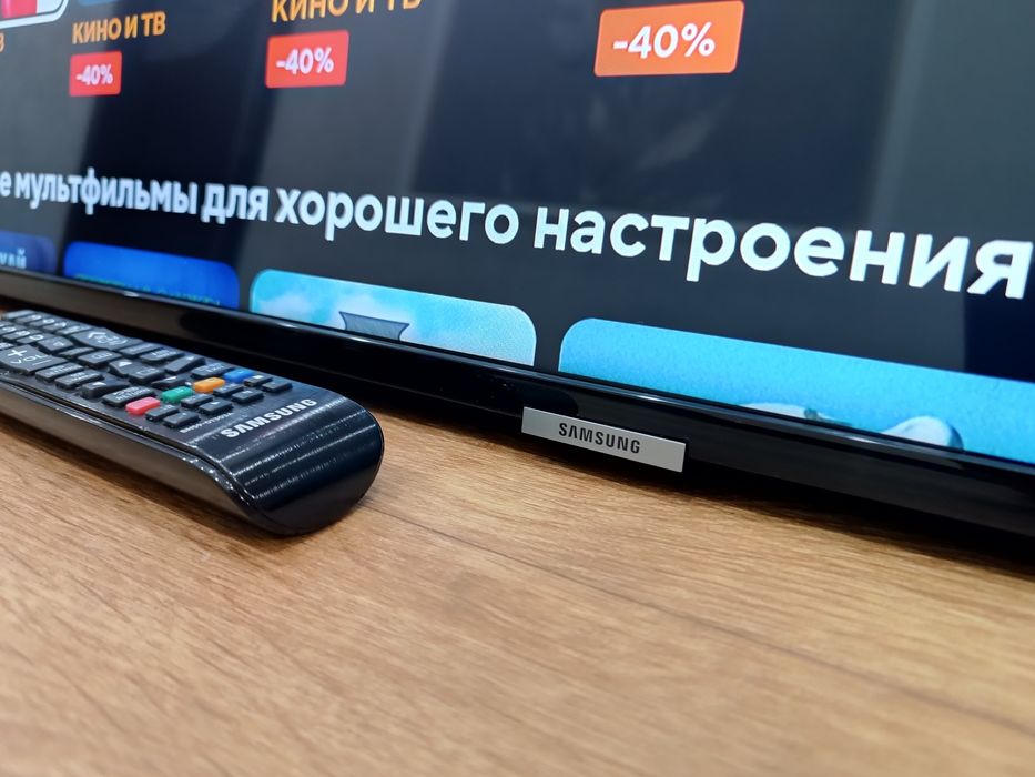 Самсунг SMART Телевизор 4k.