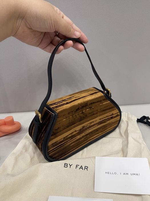 Сумочка by Far