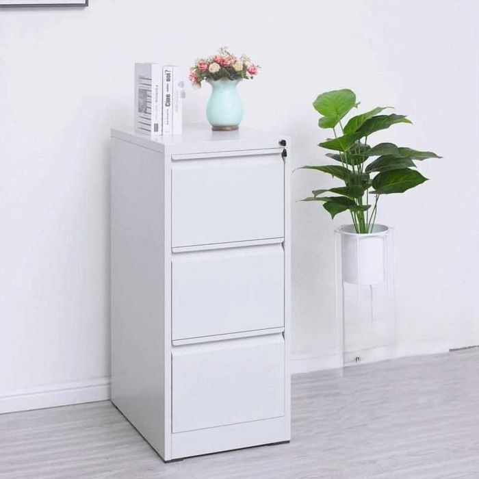 Metall ofis shkafi — hujjatlar uchun mustahkam shkaf, kitob javoni