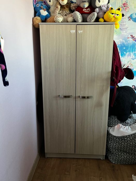 Продам шкаф небольшой