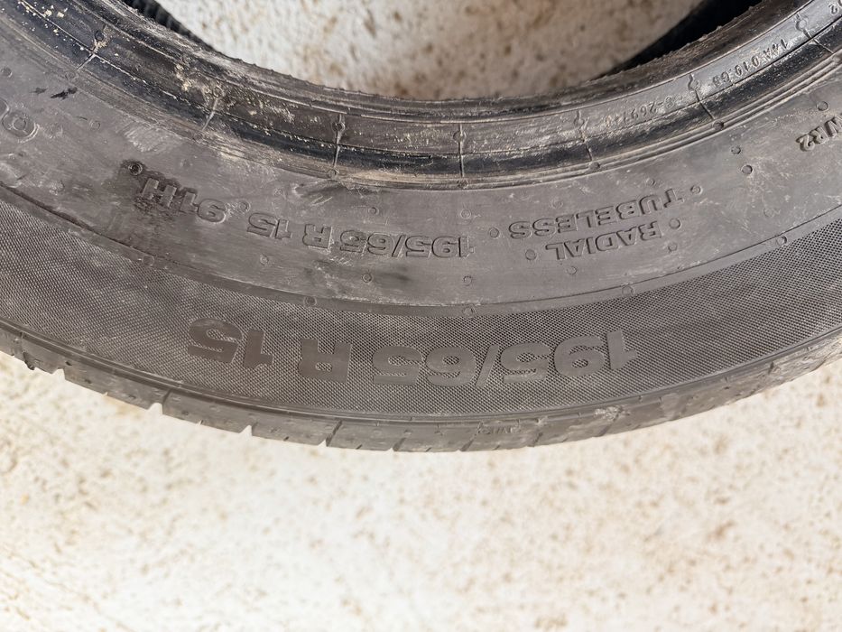 Шины 195 ; 65 r 15 Continental