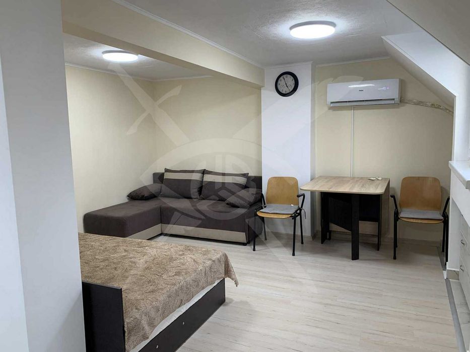 Дава се под наем Едностаен апартамент в Варна, Победа - 36 кв.м за 398.82 € - Снимка #1