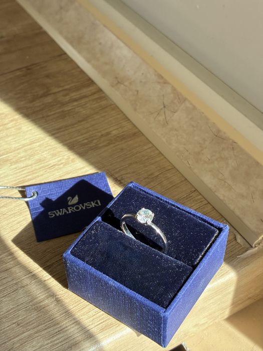 Swarovski пръстен