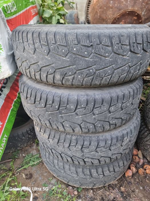 Продам зимнюю резину