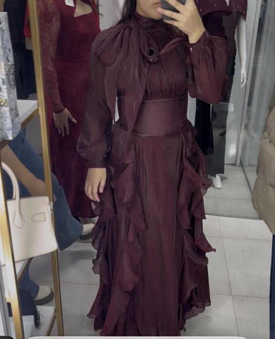 Продам платье надевала 1 раз