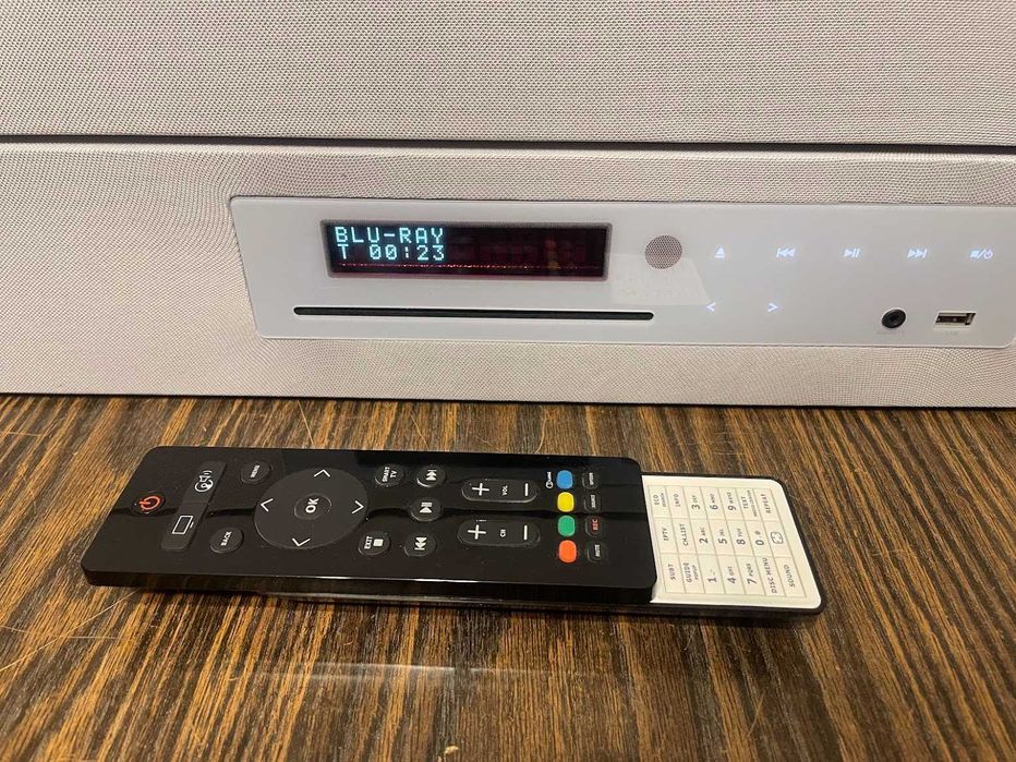 Аудио система (Саундбар и Субуфер) Uppleva HBU4212W