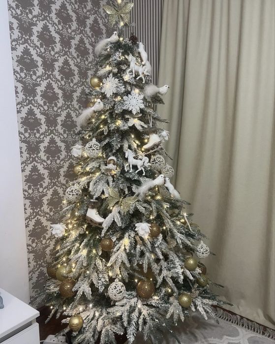 Продом красивую елку