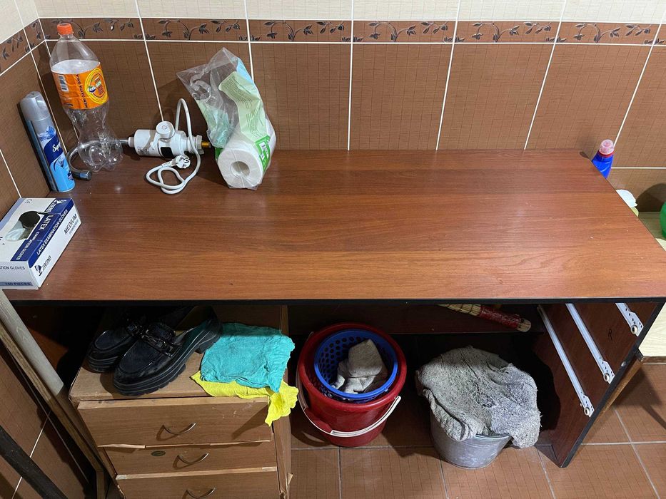 Продаются столы офисные