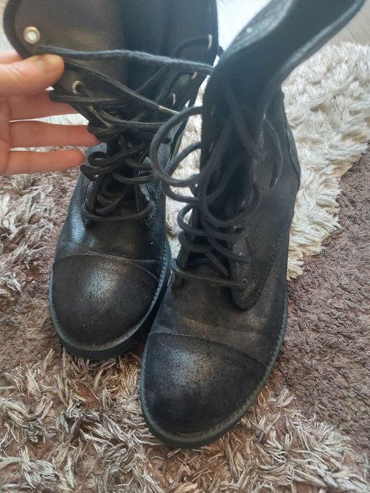 Esprit боти 37 номер