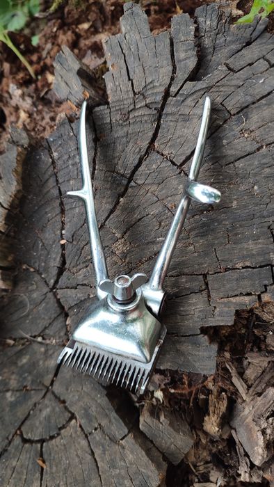 Masina de tuns manuală "Club France"