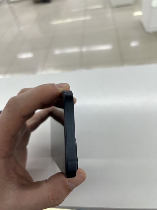 Продам iphone 13 128gb