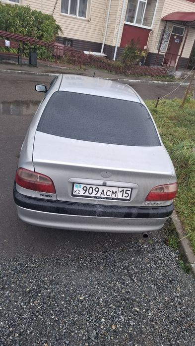 Тайота авенсис 2001г. Продам