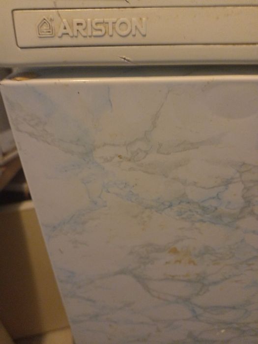 Хладилник Ariston
