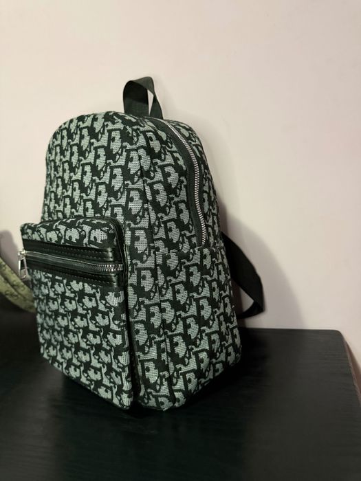 Маркови чанти на guess dior the tote bag и други