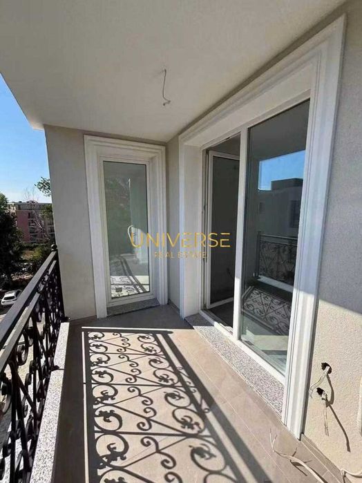 Продава се Двустаен апартамент в к.к. Слънчев бряг - 63 кв.м за 1540 €/кв.м - Снимка #2