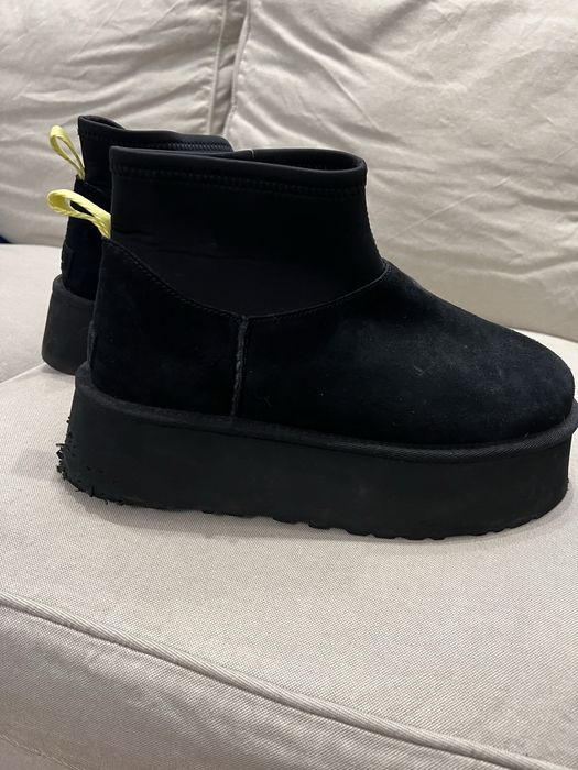 Vand ugg noi originale marime 41